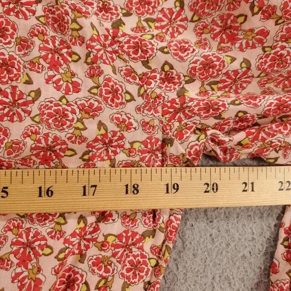 Sundance Tunic Womens Small Pink Floral Elastic Waist Delicate Blouse Tie Neck - Picture 12 of 15